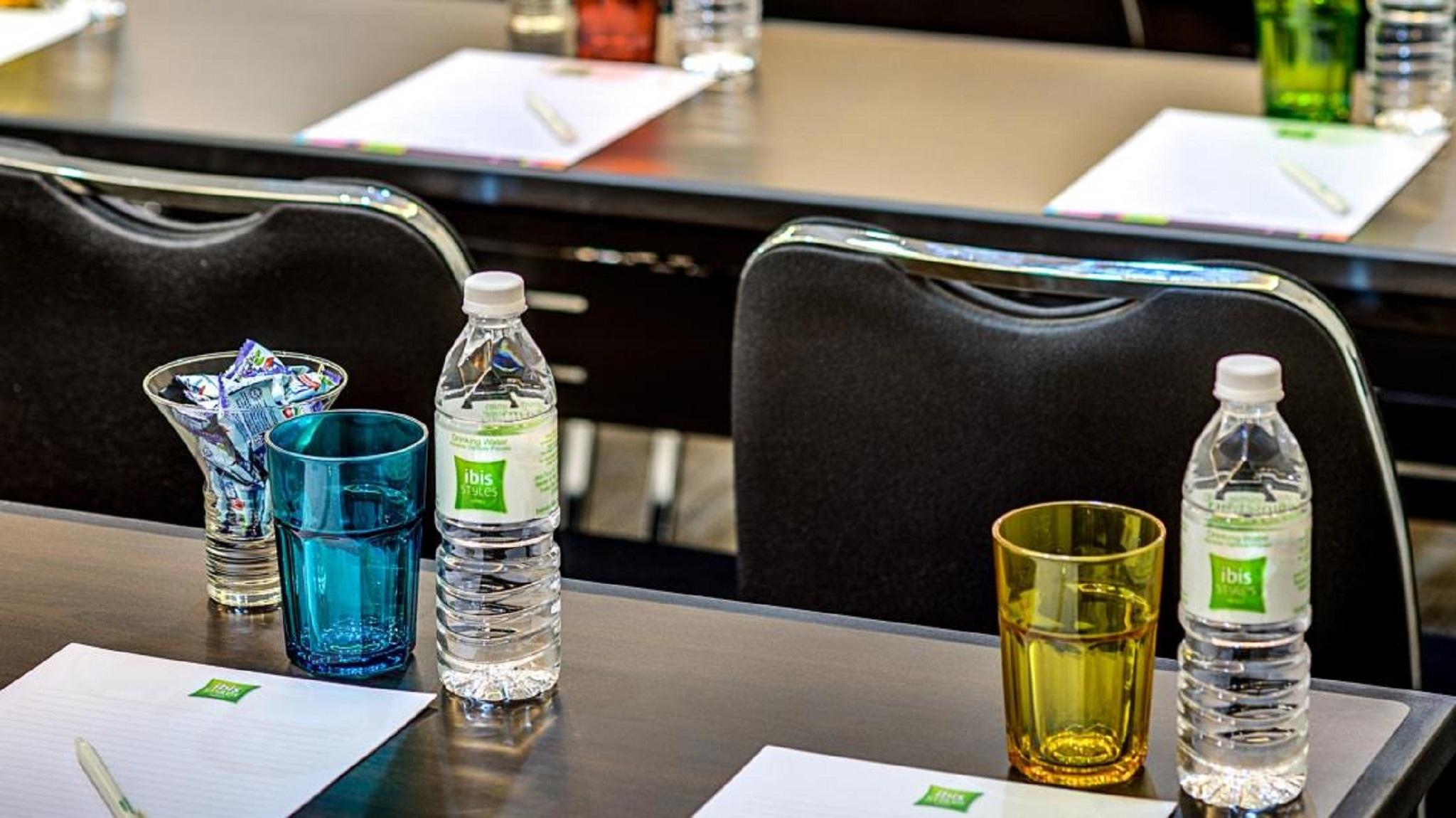 Ibis Styles Kuala Lumpur Fraser Business Park Exterior foto